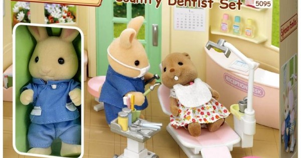 Sylvanian dentist fashion